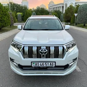 Toyota Land Cruiser Prado 2022