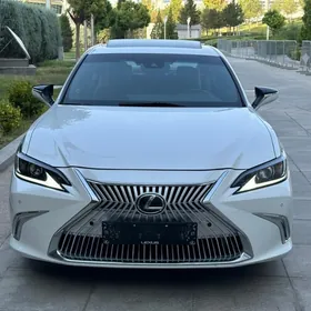 Lexus ES 350 2019