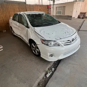 Toyota Corolla 2011