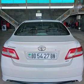 Toyota Camry 2011