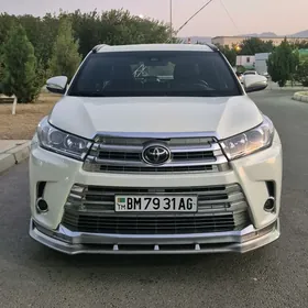 Toyota Highlander 2019