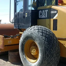 Caterpillar Dozer 2013