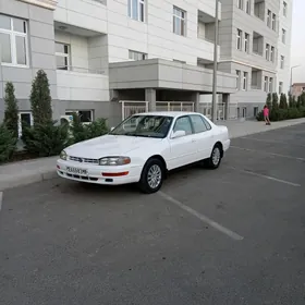 Toyota Camry 1993