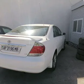 Toyota Camry 2003