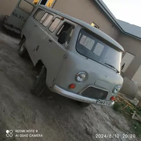 UAZ 2206 2000