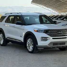 Ford Explorer 2021