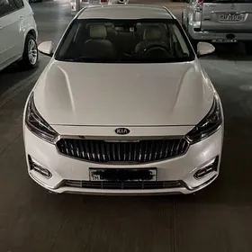 Kia Cadenza 2018