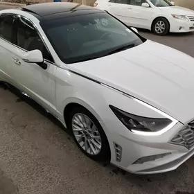 Hyundai Sonata 2021