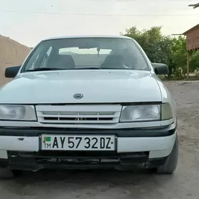 Opel Vectra 1989