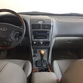 Infiniti I35 2002