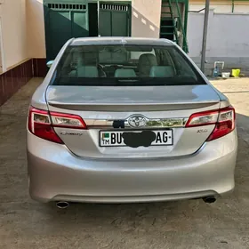 Toyota Camry 2012