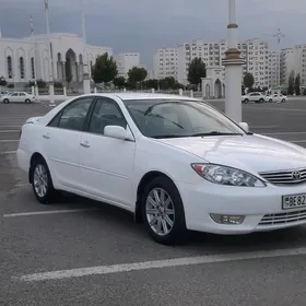 Toyota Camry 2005