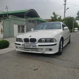 BMW 528 2003