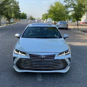 Toyota Avalon 2019