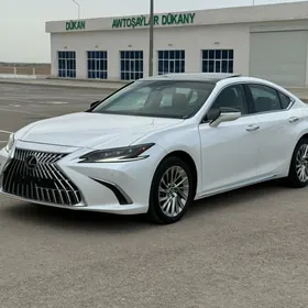 Lexus ES 350 2022