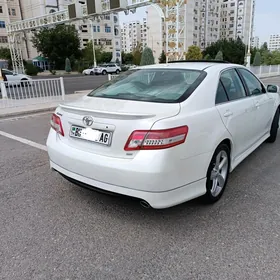 Toyota Camry 2011