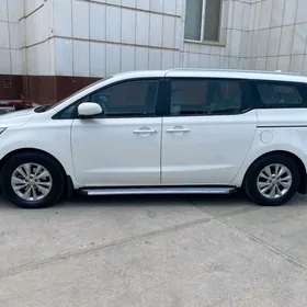 Kia Sedona 2015