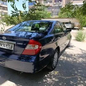 Toyota Camry 2004