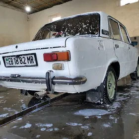 Lada 2104 1985