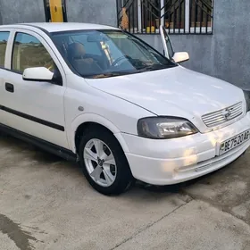 Opel Astra 2002