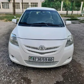 Toyota Yaris 2009