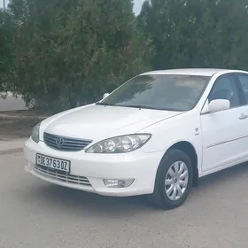 Toyota Camry 2005