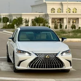 Lexus ES 350 2023