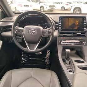 Toyota Avalon 2020