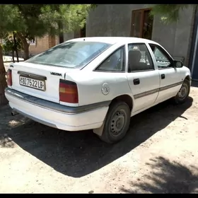 Opel Vectra 1992