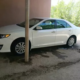 Toyota Camry 2012