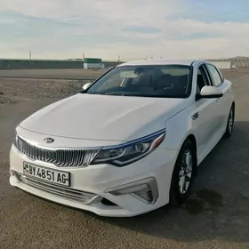 Kia Optima 2019