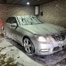 Mercedes-Benz E350 2010