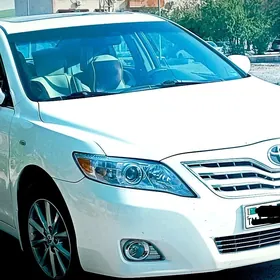 Toyota Camry 2011