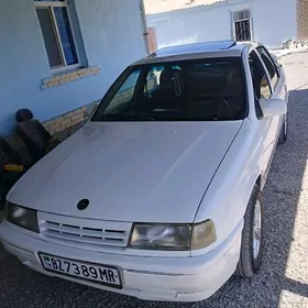 Opel Vectra 1992