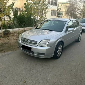 Opel Signum 2003