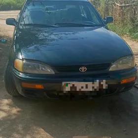 Toyota Camry 1995