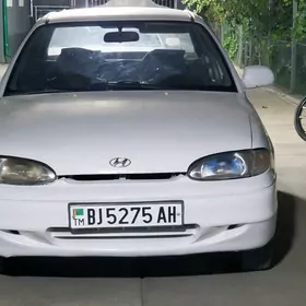 Hyundai Accent 1995