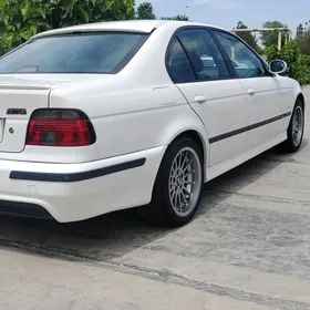 BMW E39 2002