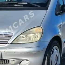 Mercedes-Benz A150 2001