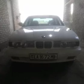 BMW 525 1990