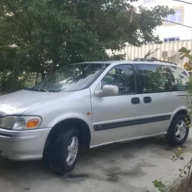 Opel Sintra 1997