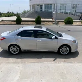 Toyota Corolla 2014