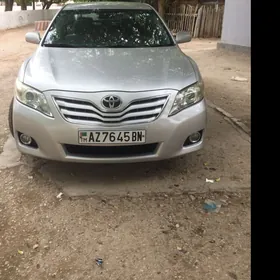 Toyota Camry 2011