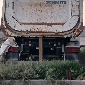 Schmitz SAF 2010