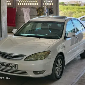 Toyota Camry 2005