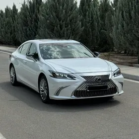 Lexus ES 350 2019