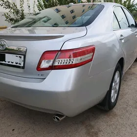 Toyota Camry 2011