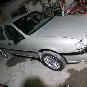 Opel Vectra 1992