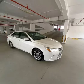 Toyota Camry 2017