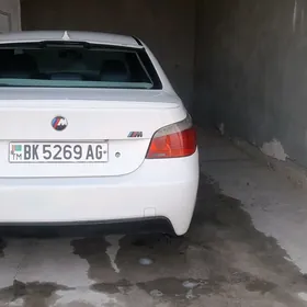 BMW E60 2004